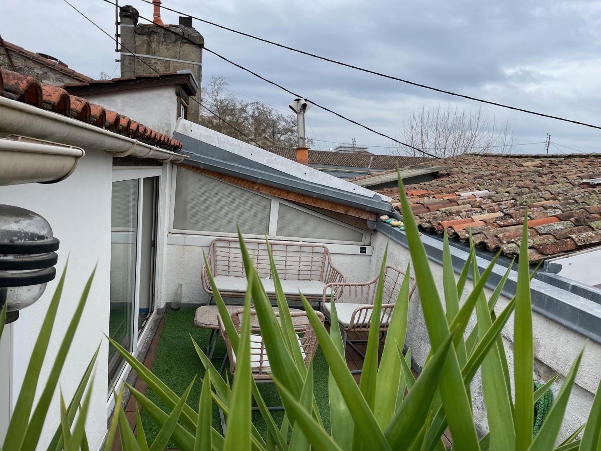 Logement Familial Etage Privatif Apartment Bordeaux Bagian luar foto
